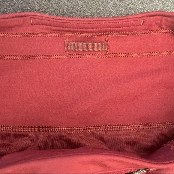 Lululemon Speed up High-Rise Lined Short. Size 2 Tall - Picture 7 of 9